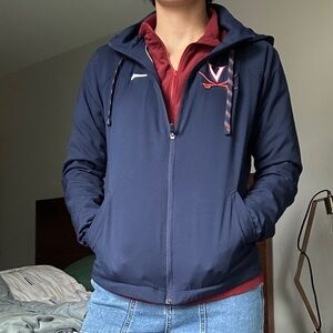 Lightweight UVA Windbreaker